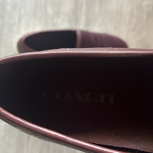 {COACH} Brand New:Pig liver red slip-on shoes US size6B brought from Coach - Picture 3 of 5
